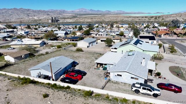 1463 Arena Circle, Bullhead City, AZ 86442