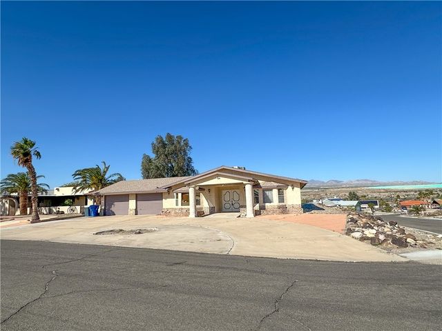 1463 Arena Circle, Bullhead City, AZ 86442