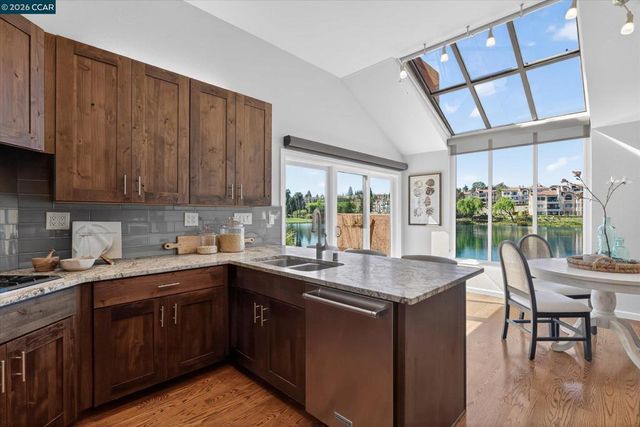 4059 W Lakeshore Dr, San Ramon, CA 94582