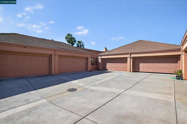 4059 W Lakeshore Dr, San Ramon, CA 94582