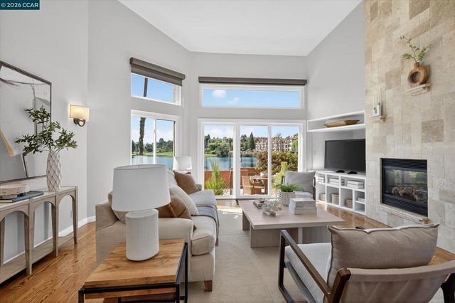 4059 W Lakeshore Dr, San Ramon, CA 94582