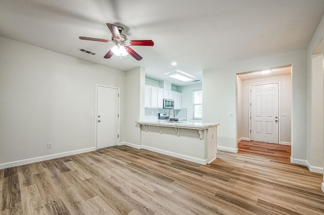 2187 N Sunny Lane, Reedley, CA 93654