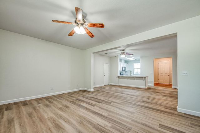 2187 N Sunny Lane, Reedley, CA 93654