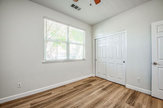 2187 N Sunny Lane, Reedley, CA 93654