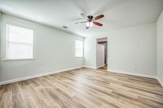 2187 N Sunny Lane, Reedley, CA 93654