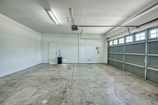 2187 N Sunny Lane, Reedley, CA 93654