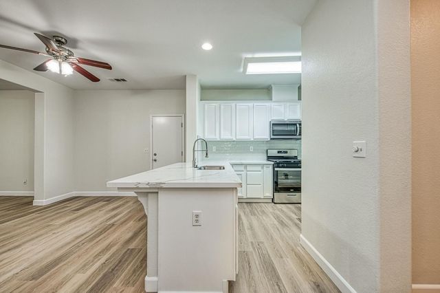 2187 N Sunny Lane, Reedley, CA 93654