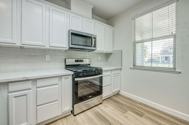 2187 N Sunny Lane, Reedley, CA 93654