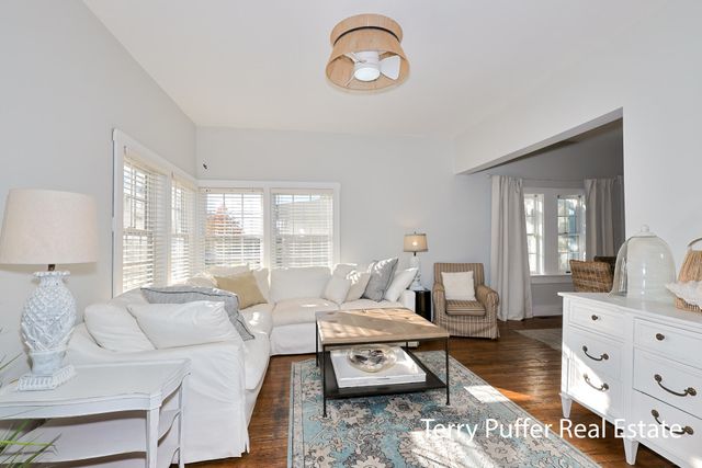 305 N Robert Street, Ludington, MI 49431