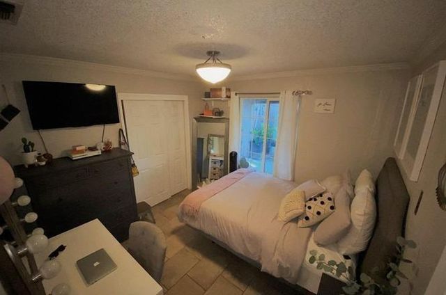 1510 W Thomas Avenue, Fresno, CA 93728