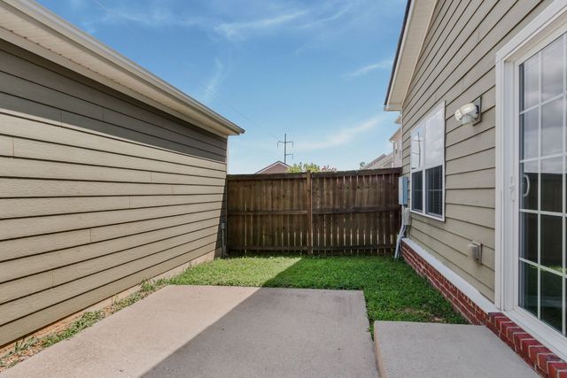 2024 Hemlock Dr, Spring Hill, TN 37174
