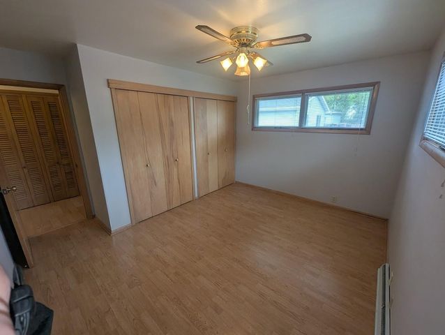 736 W 8TH AVENUE, Oshkosh, WI 54902