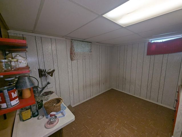 736 W 8TH AVENUE, Oshkosh, WI 54902