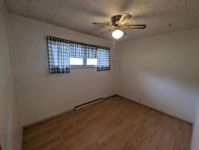 736 W 8TH AVENUE, Oshkosh, WI 54902