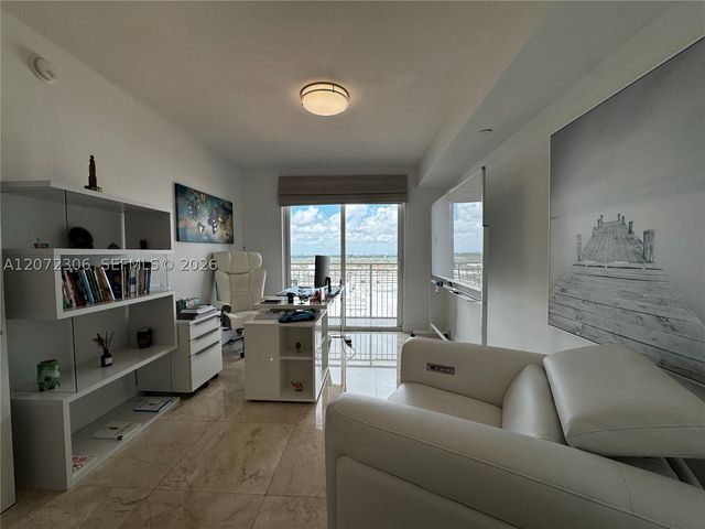 7350 SW 89th St 1809S, Miami, FL 33156