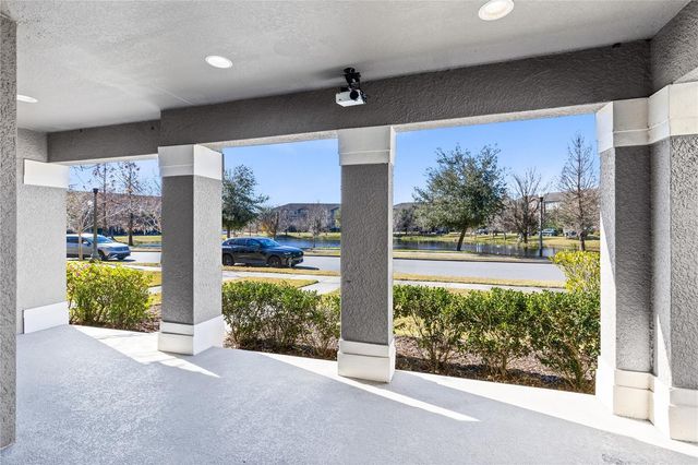 10033 TOWN LAKE DR, Orlando, FL 32832