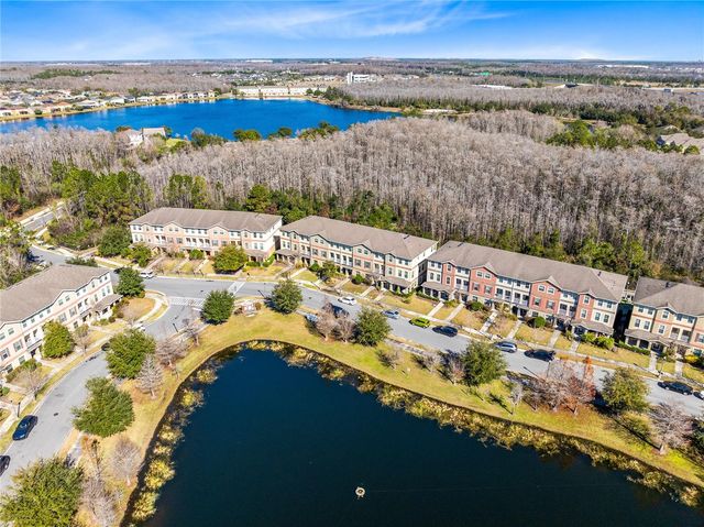 10033 TOWN LAKE DR, Orlando, FL 32832