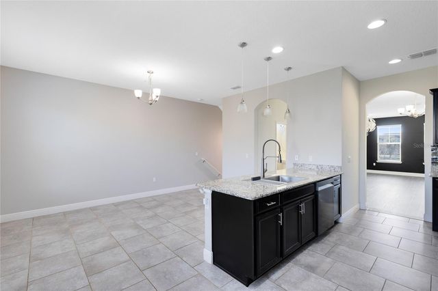 10033 TOWN LAKE DR, Orlando, FL 32832