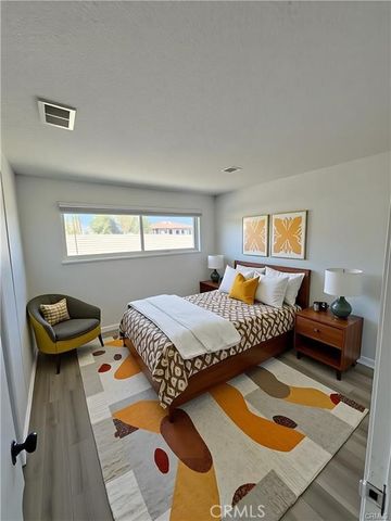 11742 Jacaranda Avenue, Hesperia, CA 92345