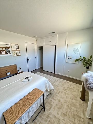 11742 Jacaranda Avenue, Hesperia, CA 92345