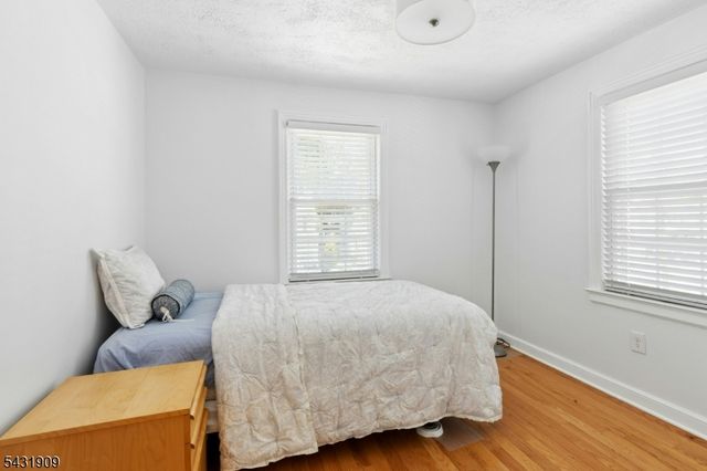 110 Oak Ln, Cranford Twp., NJ 07016