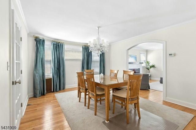 110 Oak Ln, Cranford Twp., NJ 07016