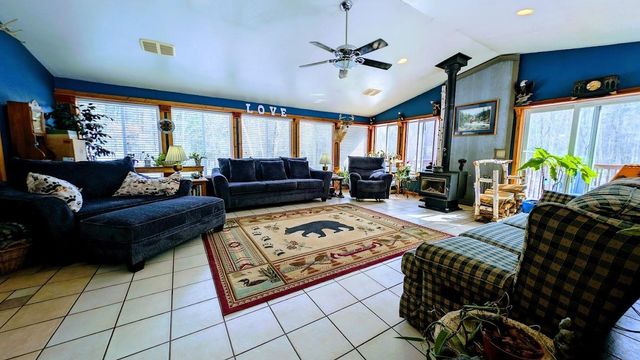 17341 County Highway M, New Auburn, WI 54757