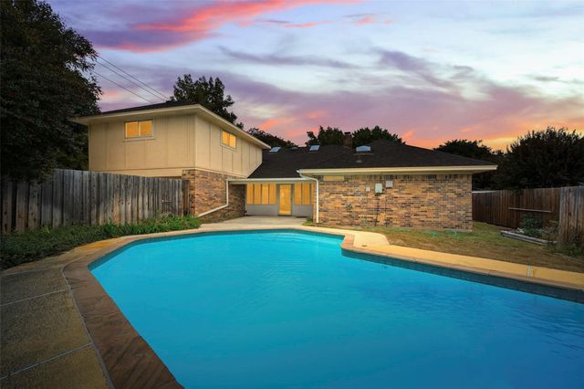 2608 evans Drive, Plano, TX 75075