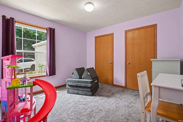29983 County Road 108, Elkhart, IN 46514