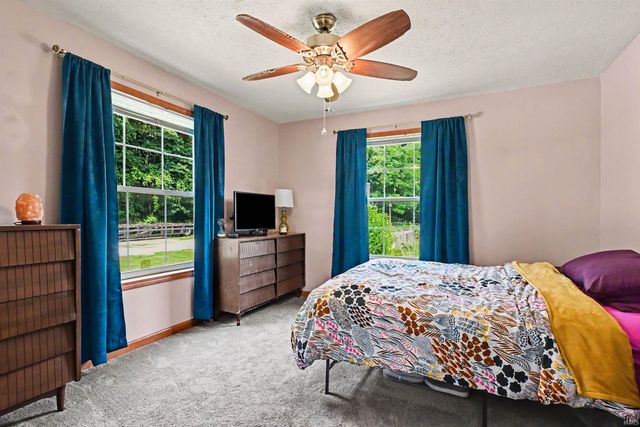 29983 County Road 108, Elkhart, IN 46514