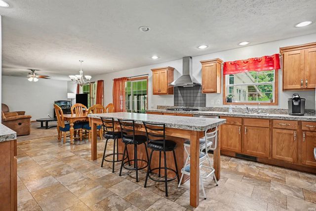 29983 County Road 108, Elkhart, IN 46514