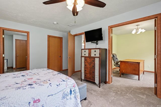29983 County Road 108, Elkhart, IN 46514