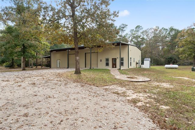 15606 Kristen Lane, Willis, TX 77378