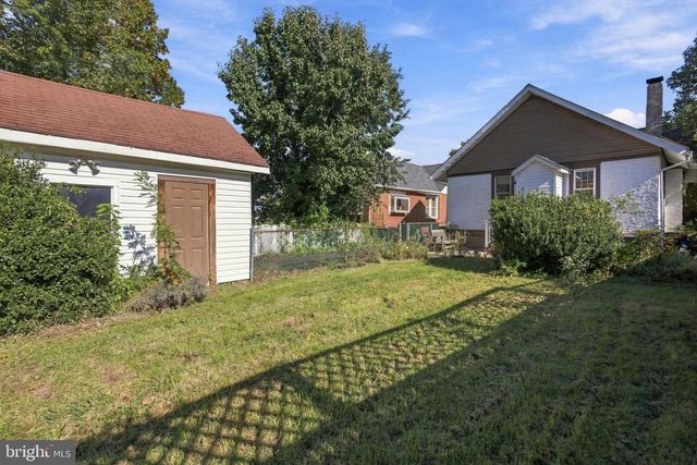 88 MANOR AVE, Oaklyn, NJ 08107