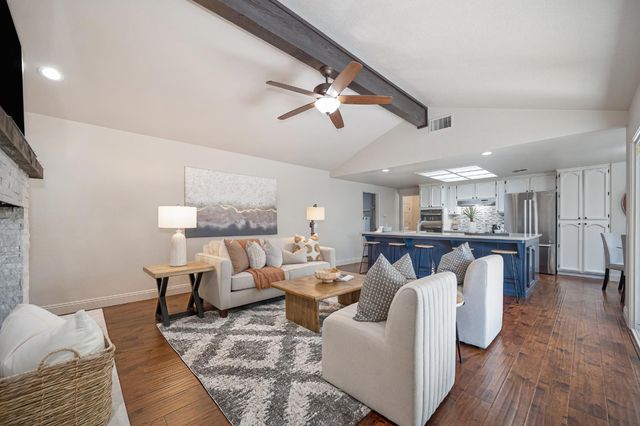 1338 Ridgedale Ct, Roseville, CA 95661