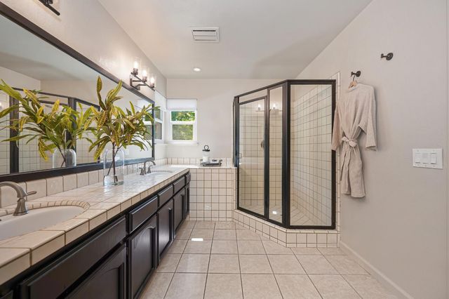 1338 Ridgedale Ct, Roseville, CA 95661