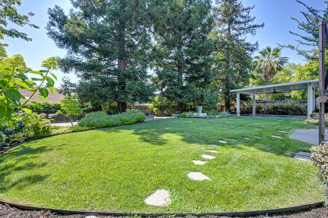 1338 Ridgedale Ct, Roseville, CA 95661