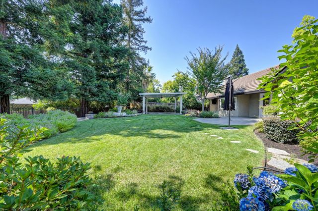 1338 Ridgedale Ct, Roseville, CA 95661