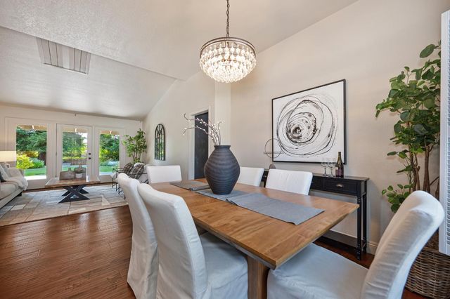 1338 Ridgedale Ct, Roseville, CA 95661