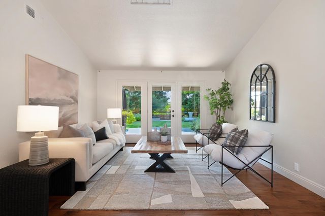 1338 Ridgedale Ct, Roseville, CA 95661