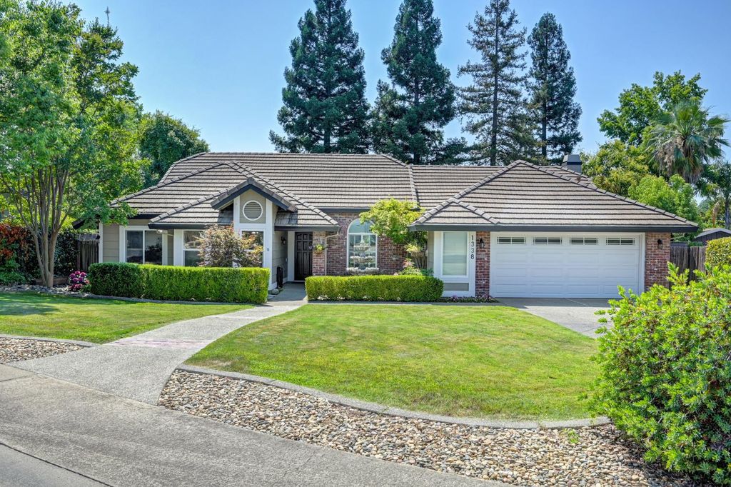 1338 Ridgedale Ct, Roseville, CA 95661