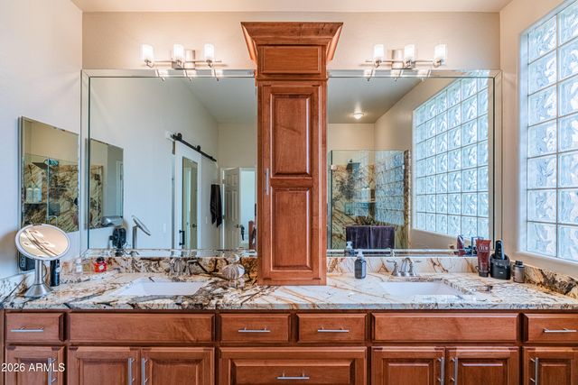 42431 N CELEBRATION Way, Phoenix, AZ 85086