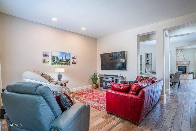 42431 N CELEBRATION Way, Phoenix, AZ 85086