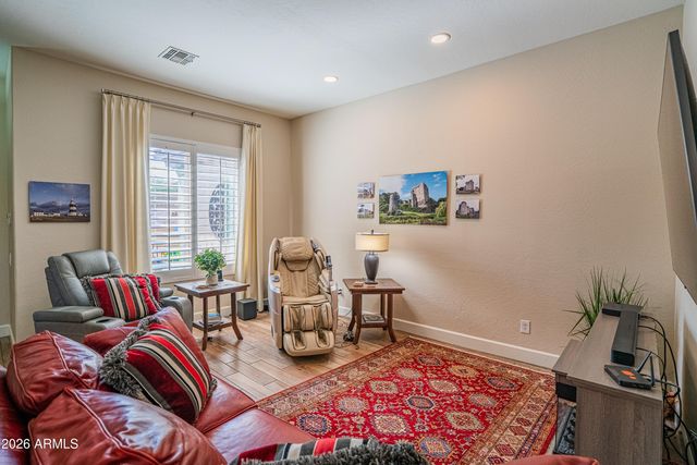 42431 N CELEBRATION Way, Phoenix, AZ 85086