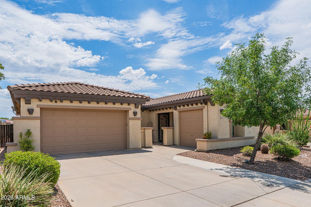 42431 N CELEBRATION Way, Phoenix, AZ 85086