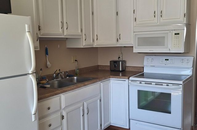 908 12th AVENUE S, Onalaska, WI 54650