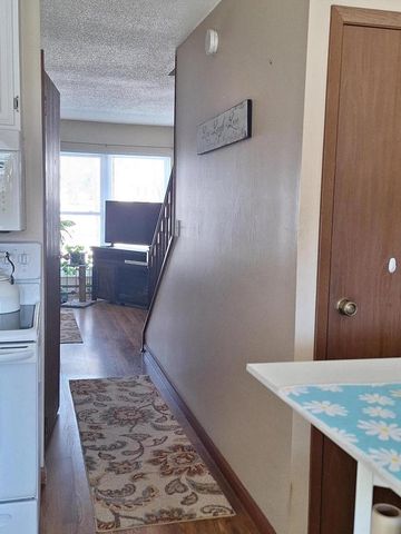 908 12th AVENUE S, Onalaska, WI 54650