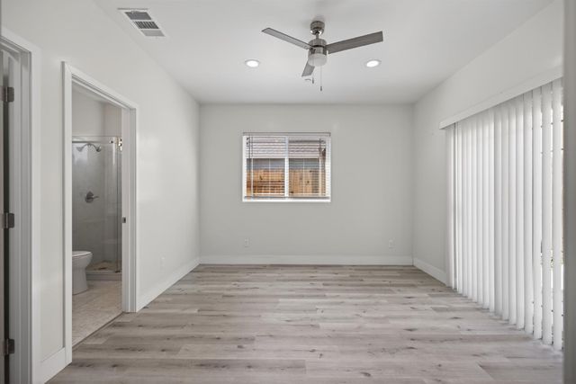 5960 Cortes Ct, Sacramento, CA 95824