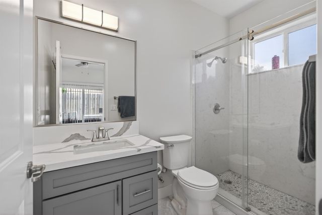 5960 Cortes Ct, Sacramento, CA 95824