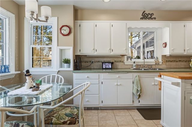 96 Greenridge Drive East, Elmira, NY 14905